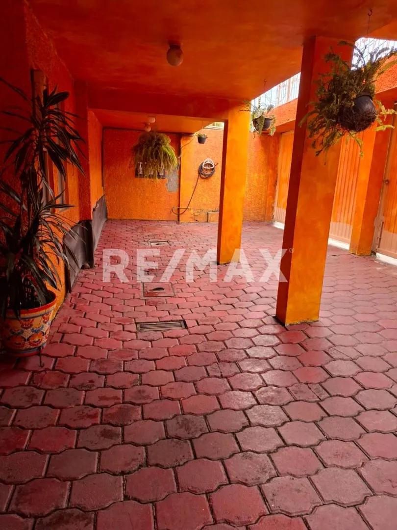 secondary property images 0