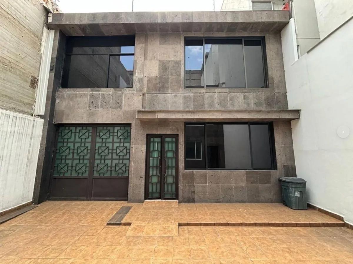 main property photo