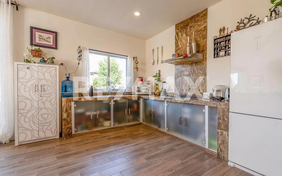 secondary property images 1