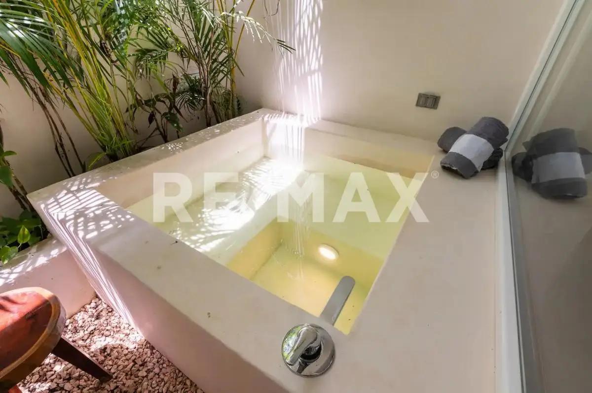 secondary property images 0