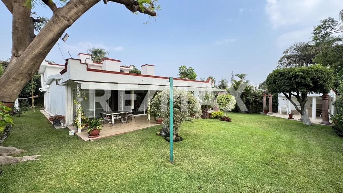 secondary property images 0