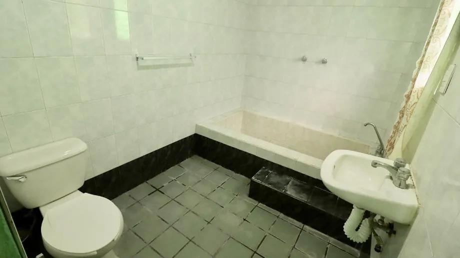 secondary property images 2