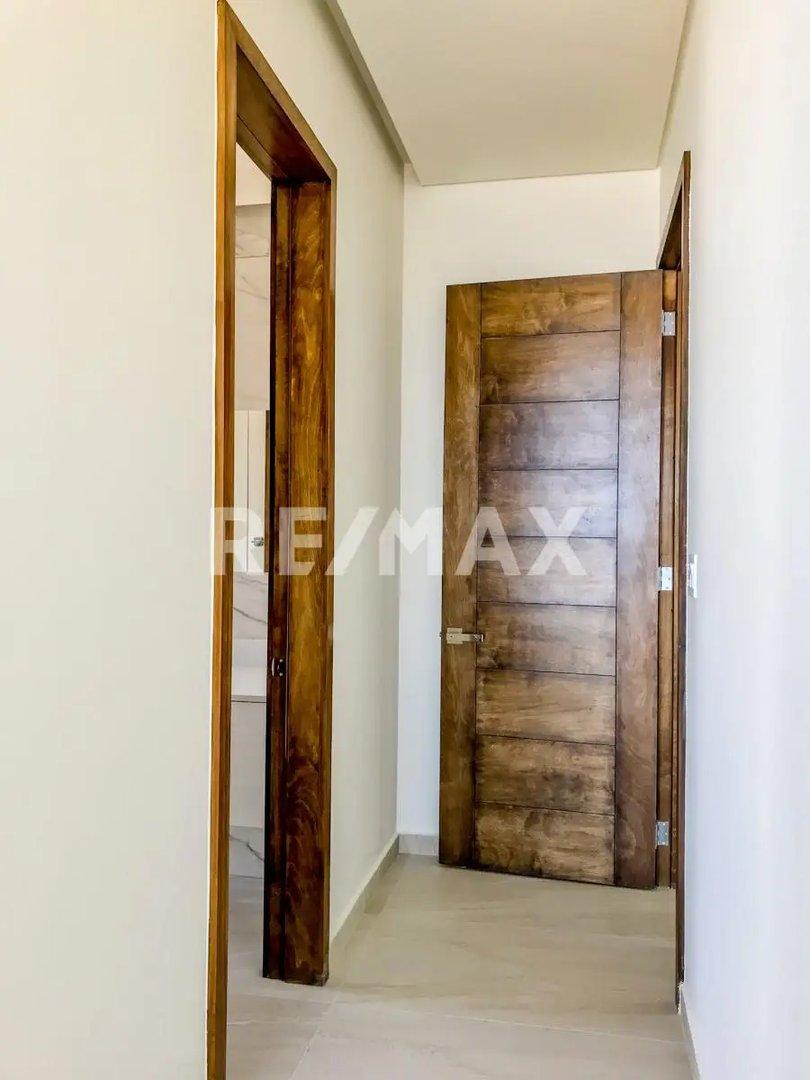 main property photo