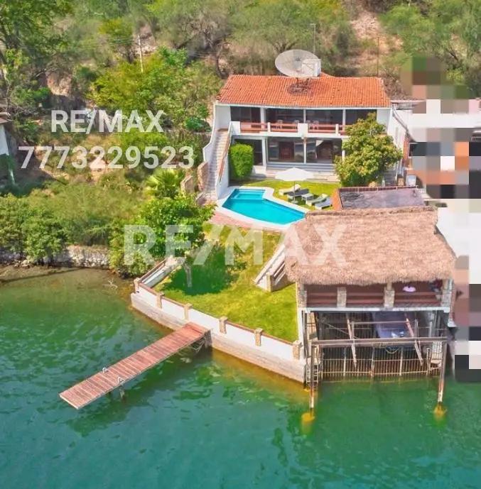 secondary property images 0