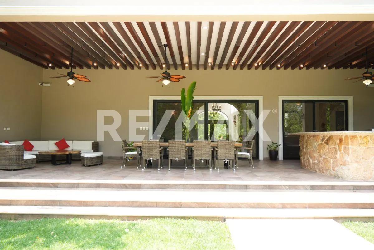 secondary property images 0