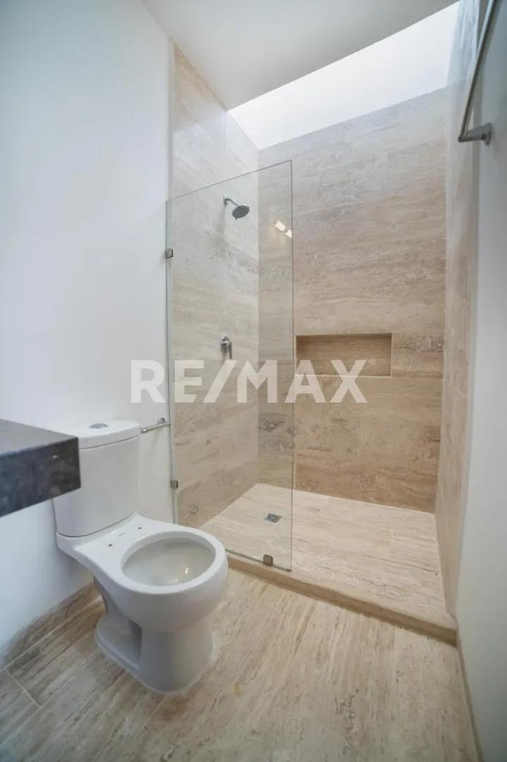 secondary property images 2