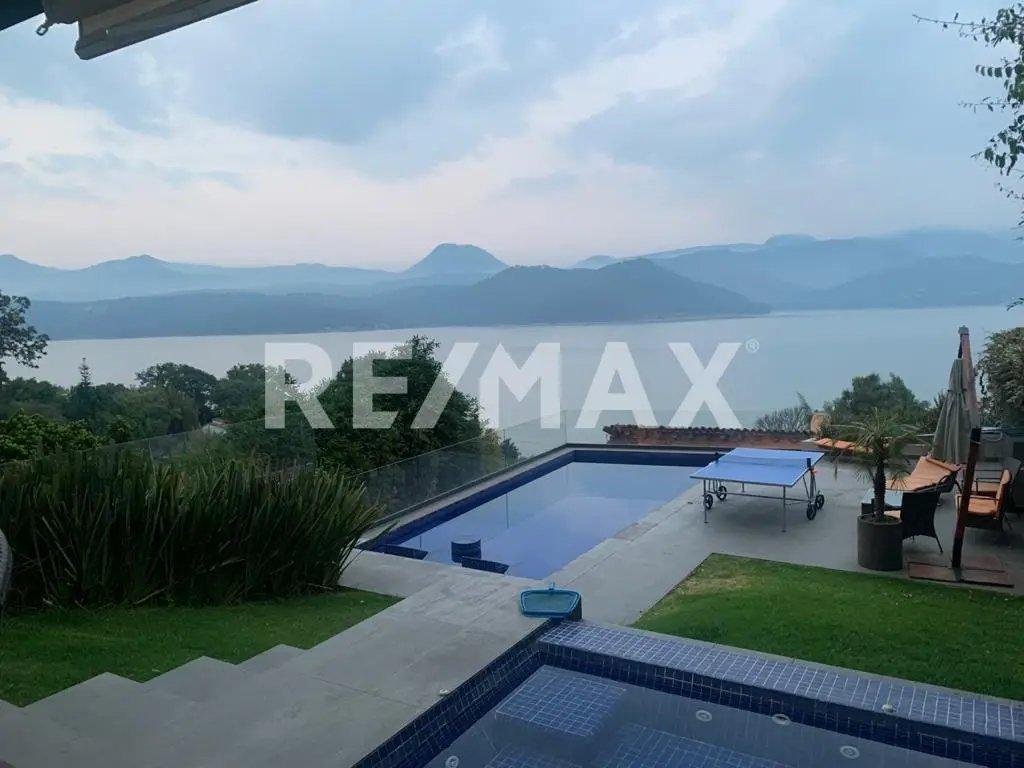 main property photo