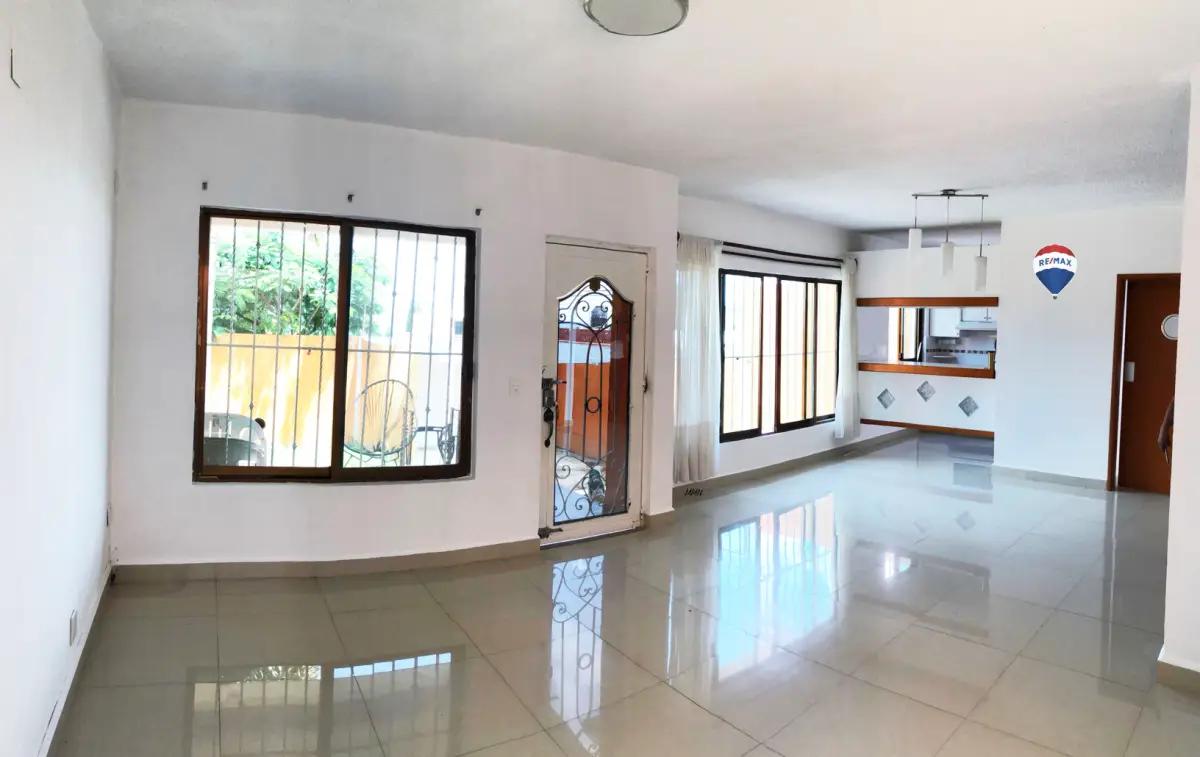 secondary property images 0