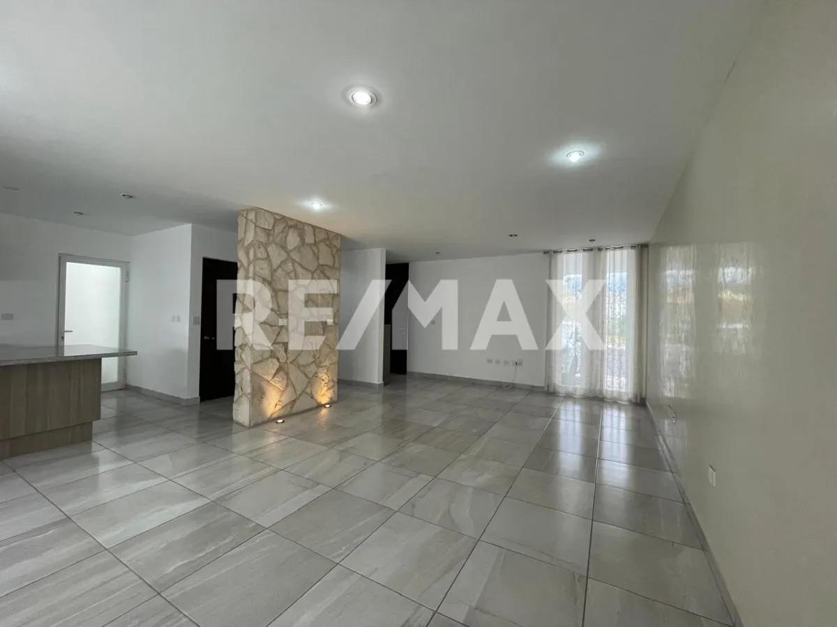 main property photo