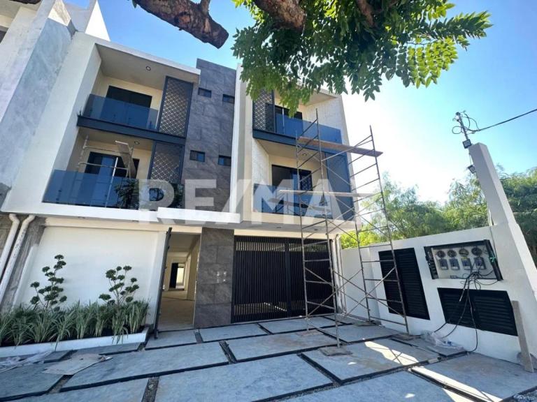 Property Image Property Image