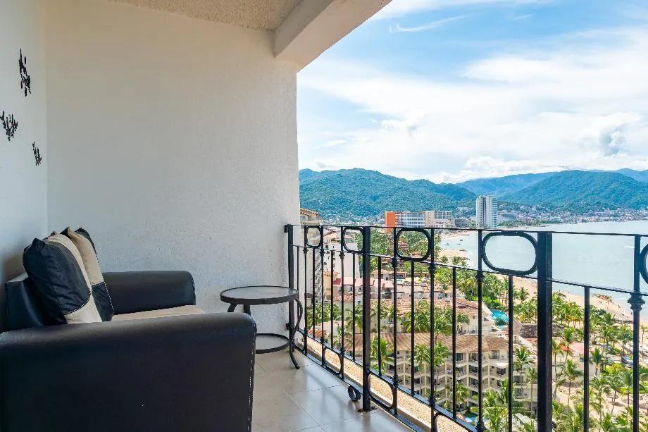 main property photo