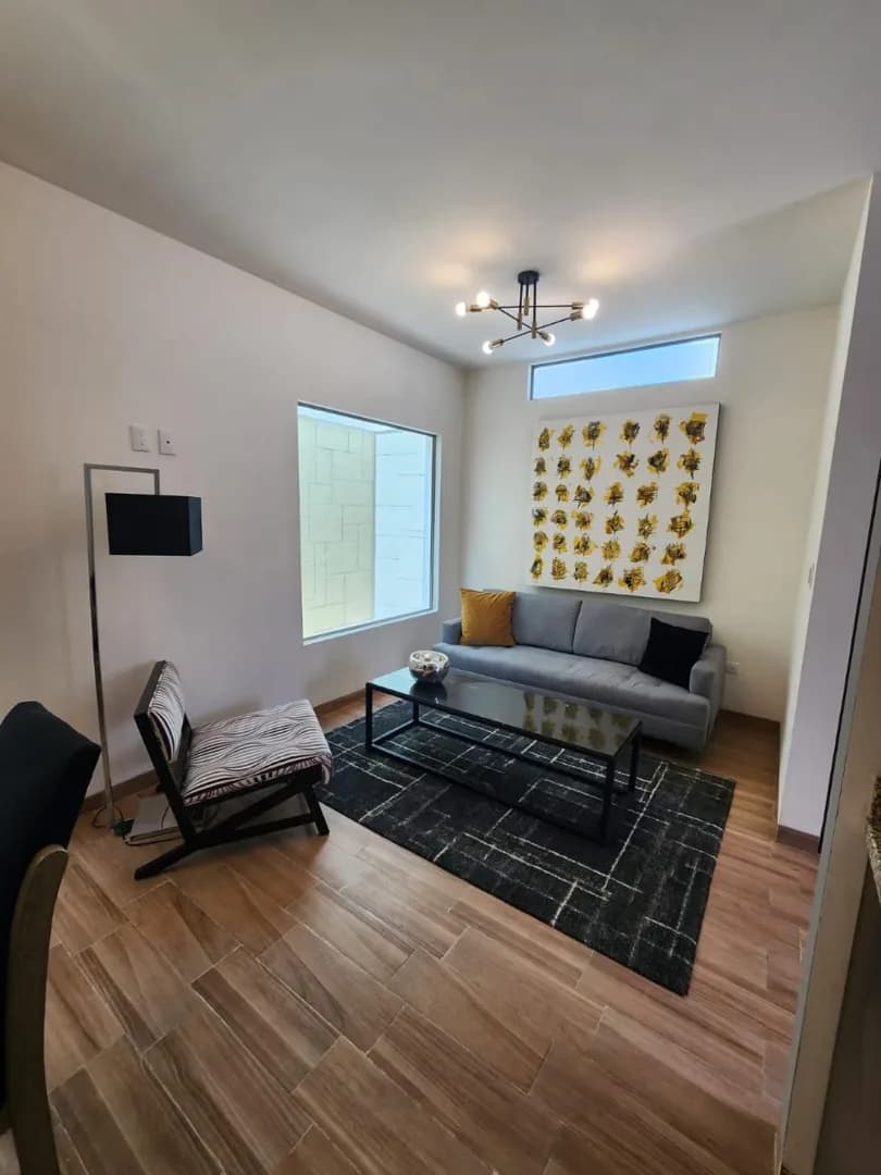 secondary property images 0