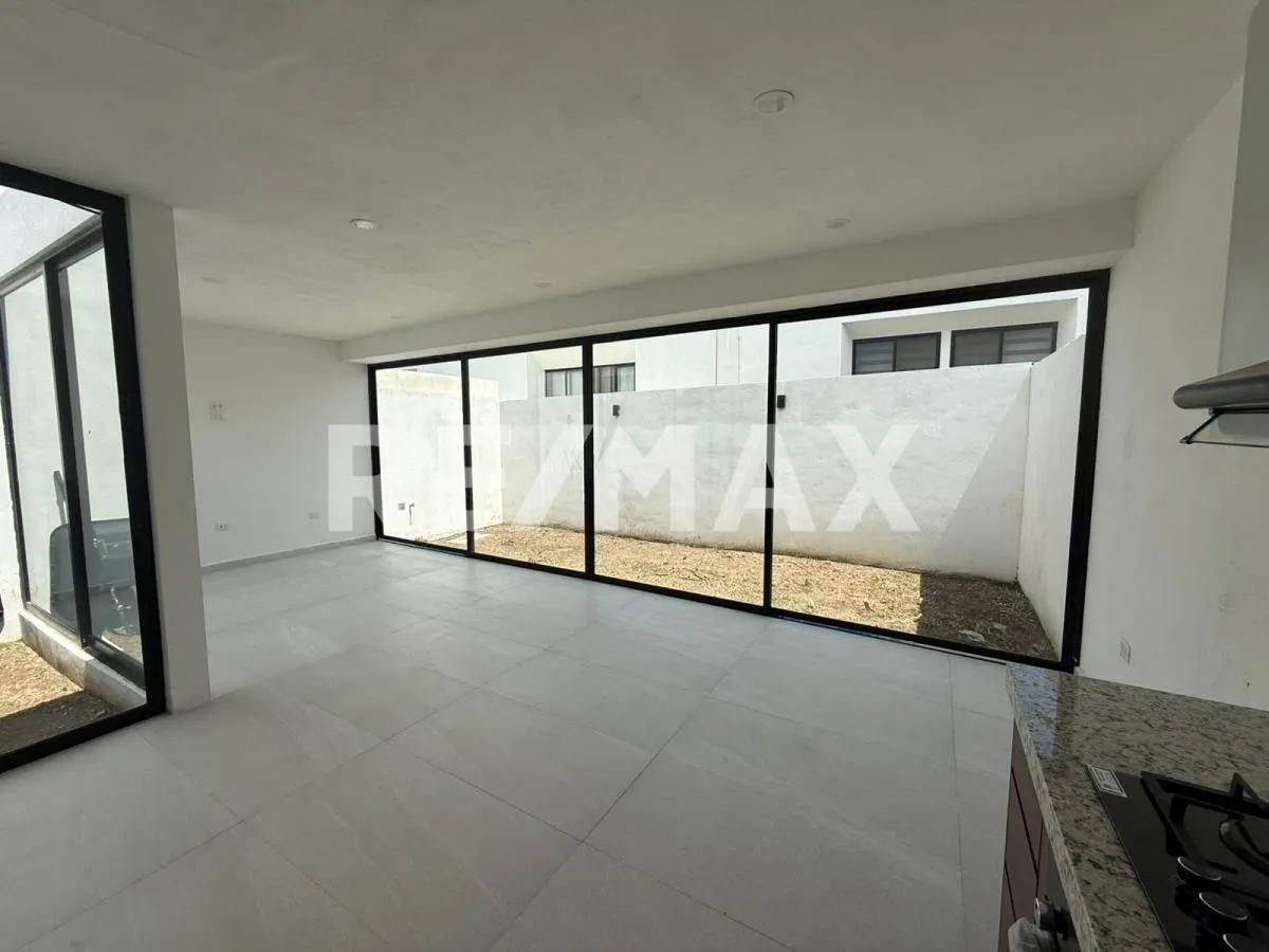 main property photo