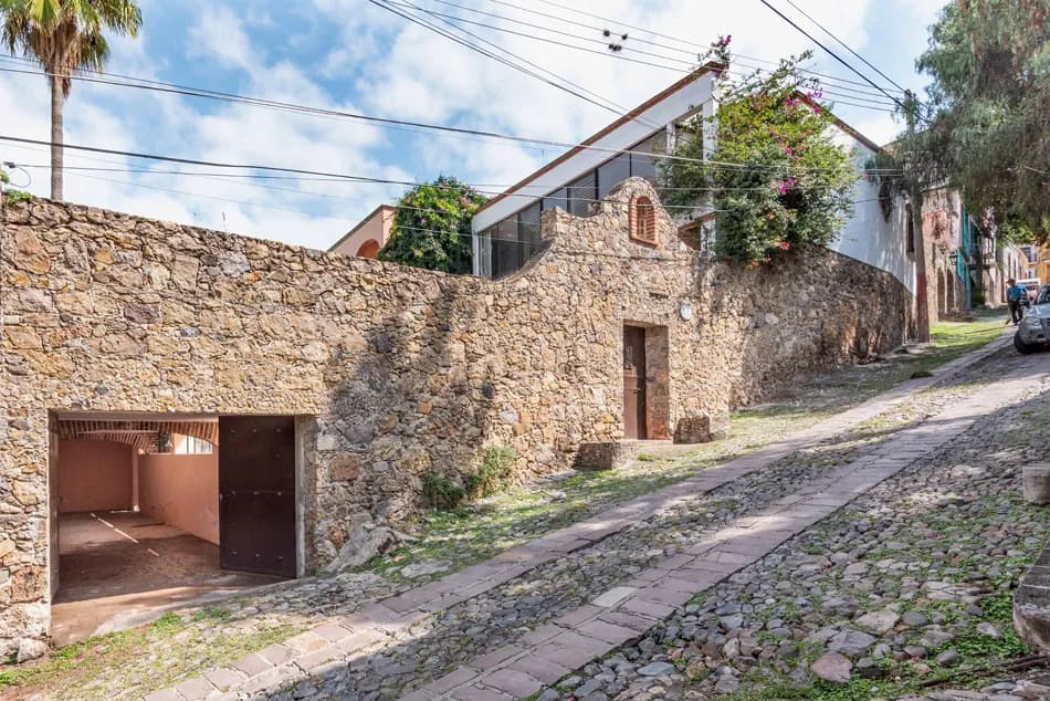 secondary property images 3