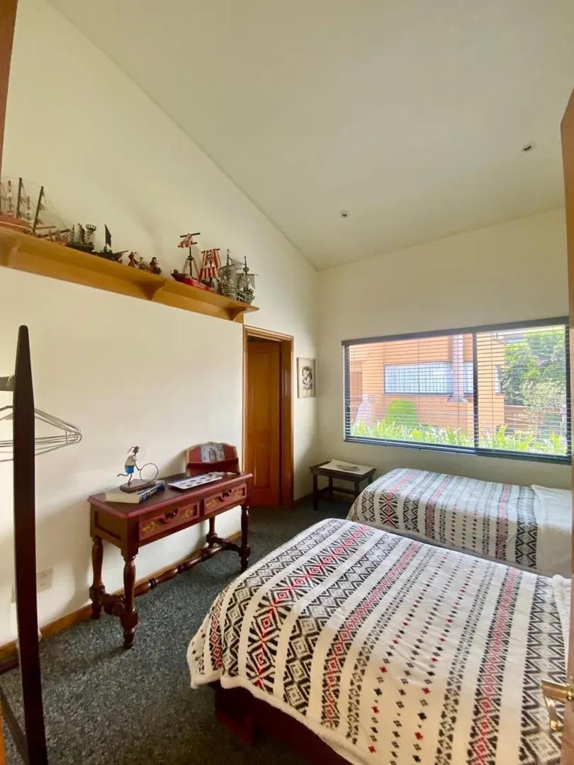 secondary property images 1