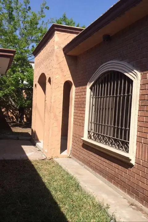 secondary property images 0