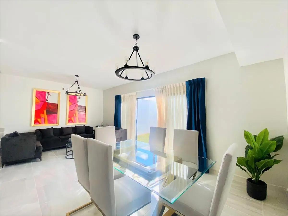 secondary property images 0