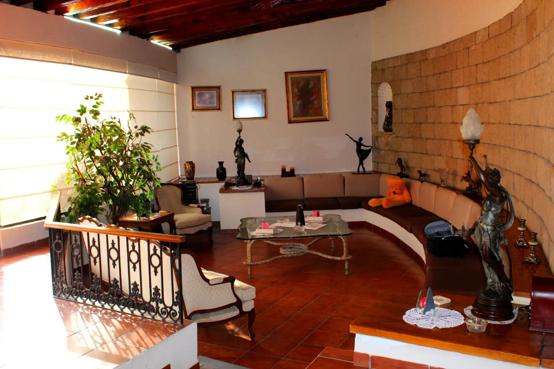 secondary property images 2