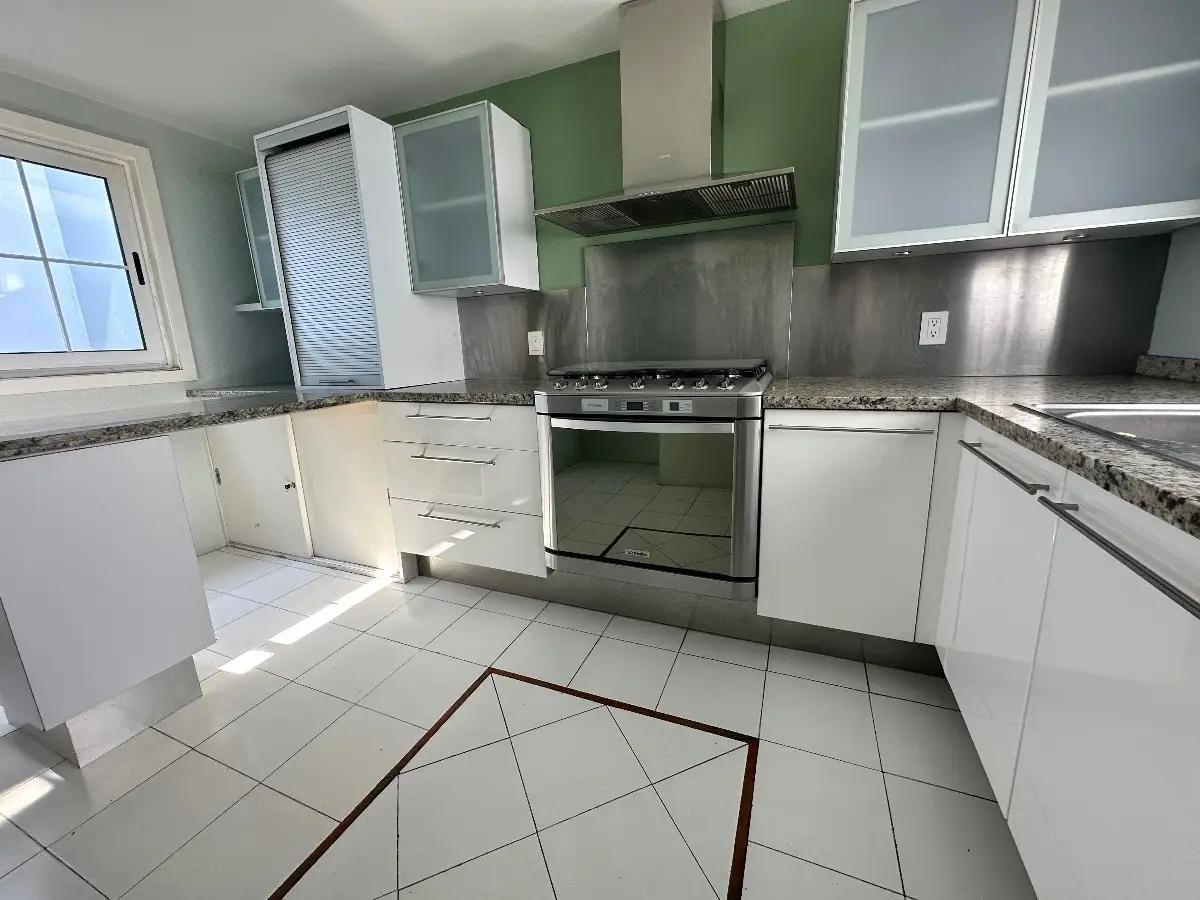 secondary property images 0