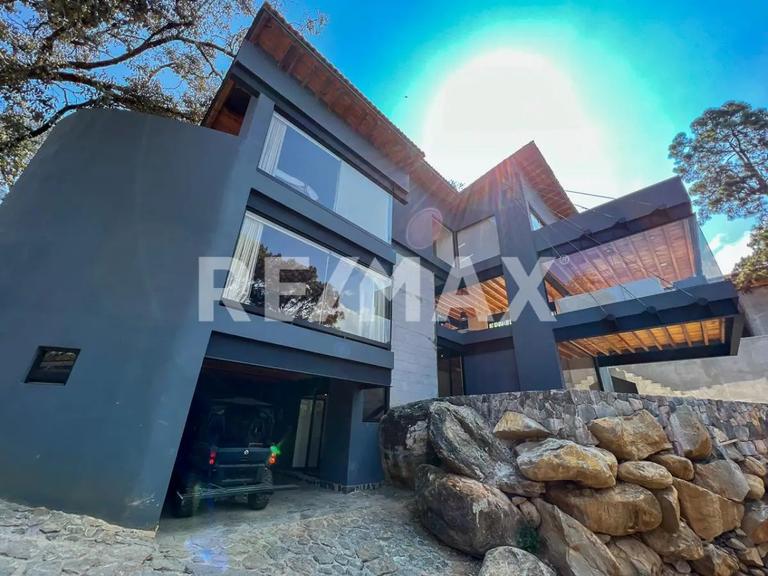 Property Image Property Image