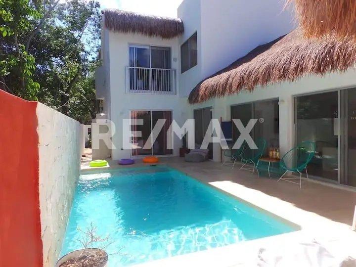 main property photo