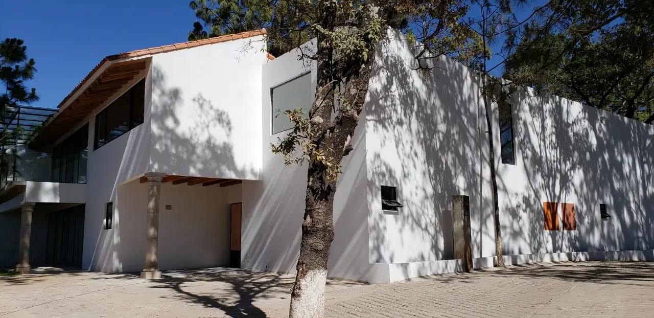 secondary property images 0