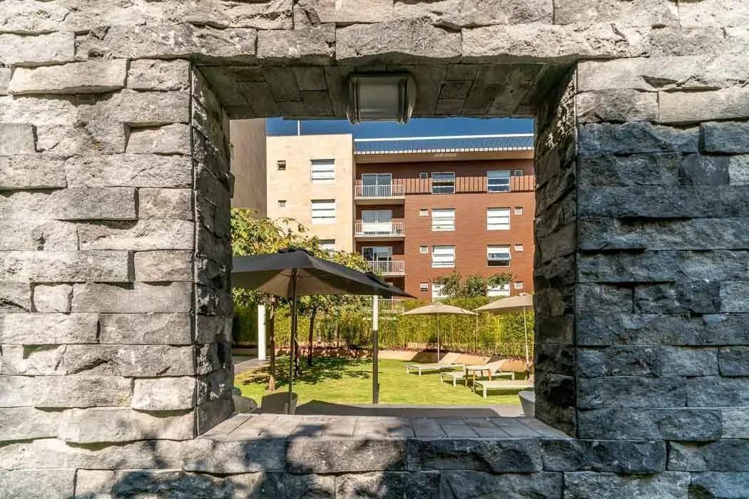 secondary property images 0