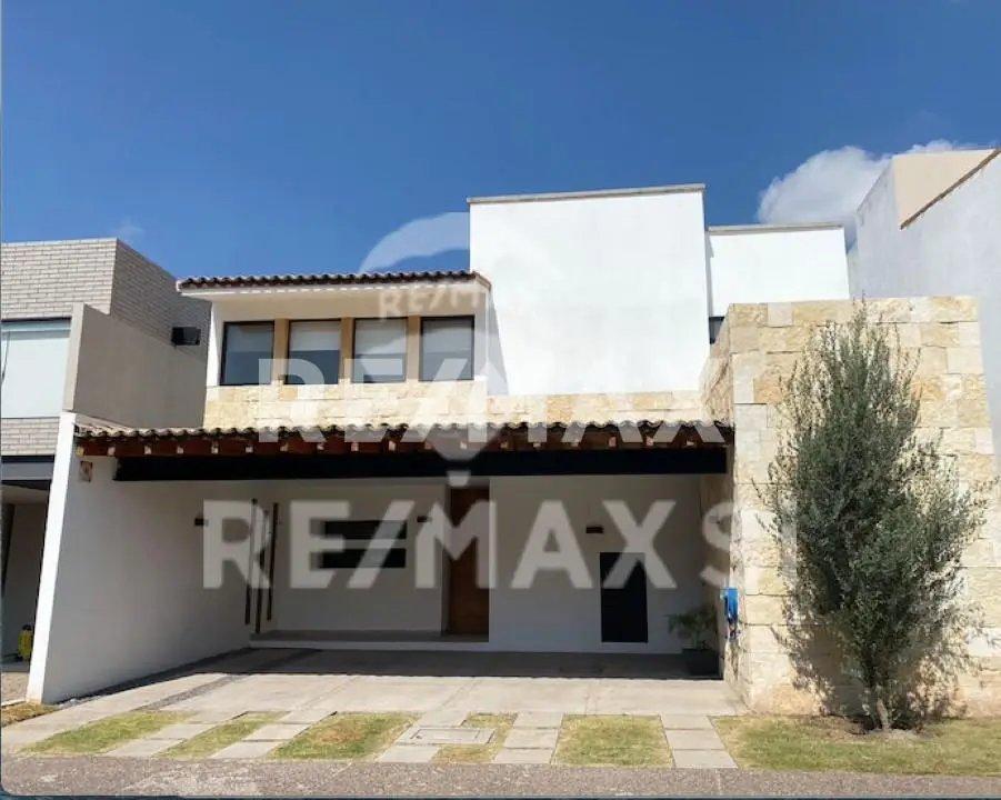 main property photo