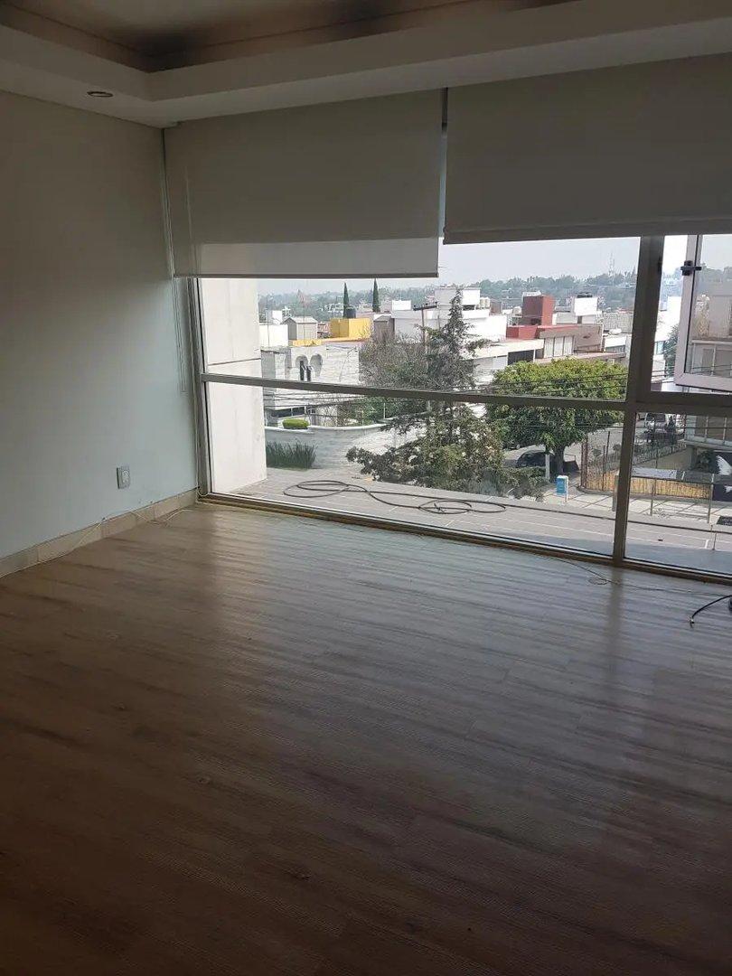 main property photo