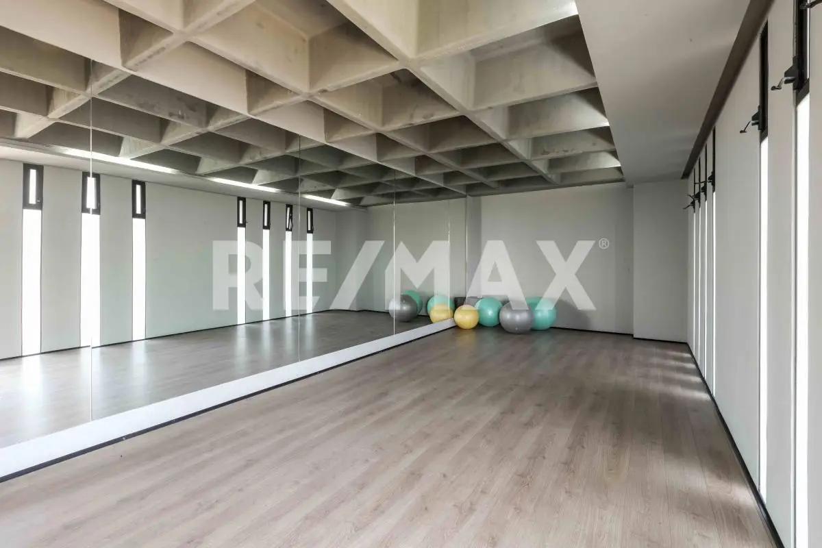 secondary property images 3