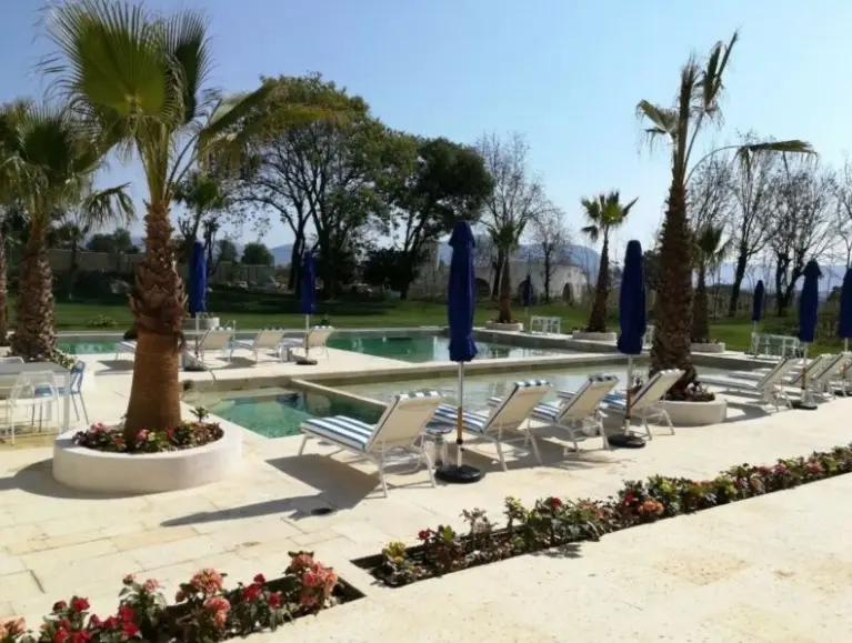 secondary property images 0