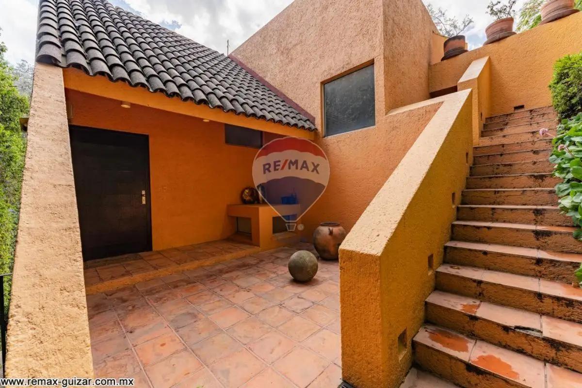 secondary property images 0