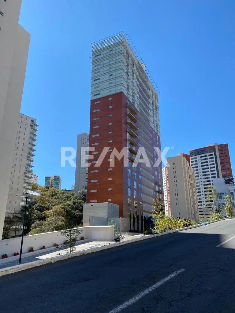 main property photo