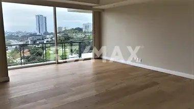 main property photo