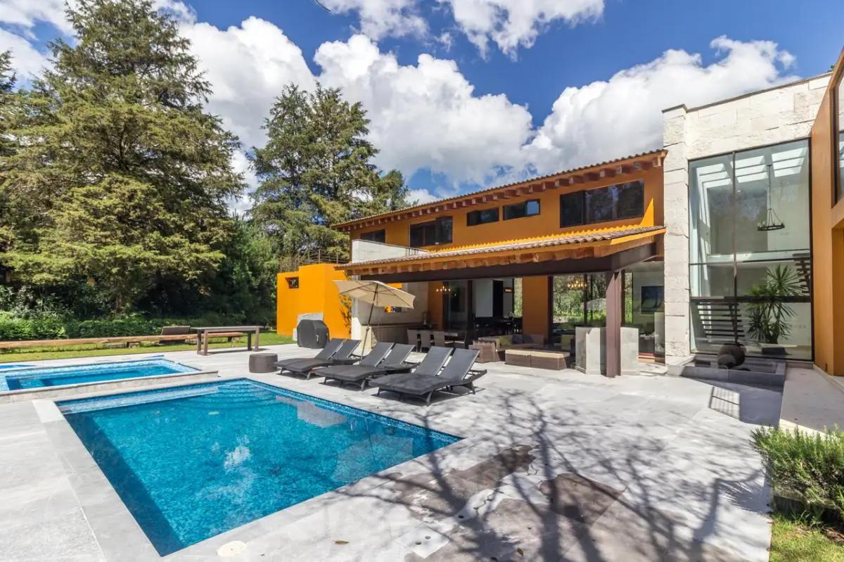 secondary property images 0