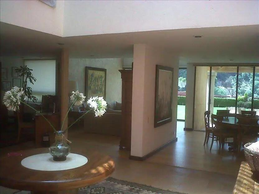 secondary property images 0