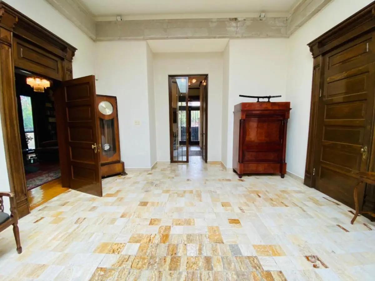 secondary property images 3